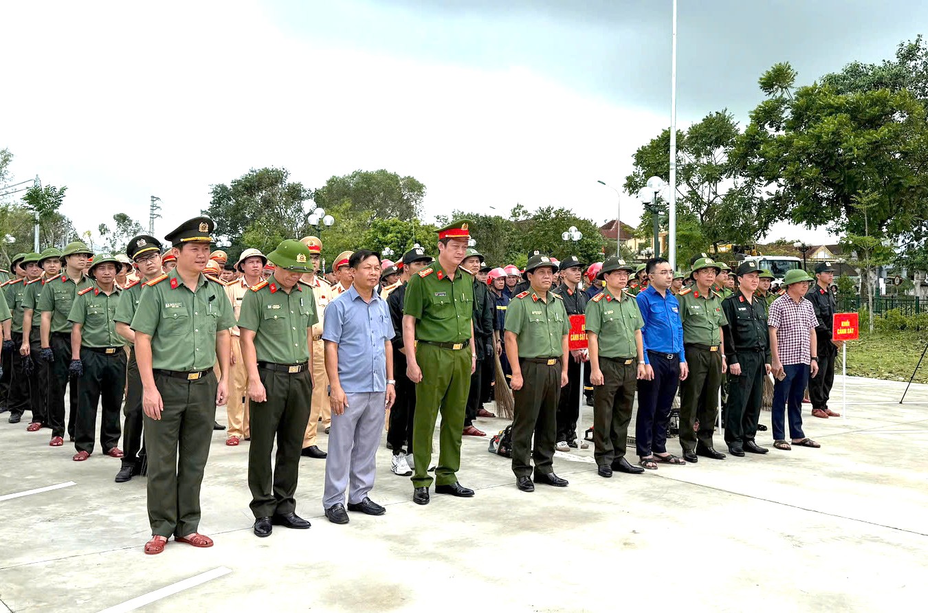 Ra quân tái thiết, sửa chữa, phục dựng tại Khu di tích Quốc gia đặc biệt Kim Liên sau bão số 5