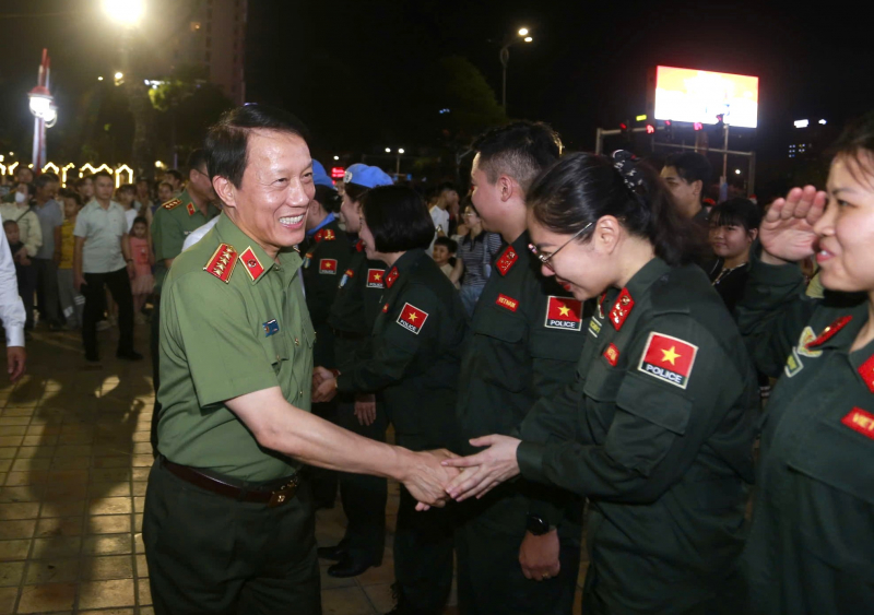 Chương trình nghệ thuật đặc biệt “Tổ quốc bình yên” - Bản hùng ca vang lên trên dòng sông Hàn
