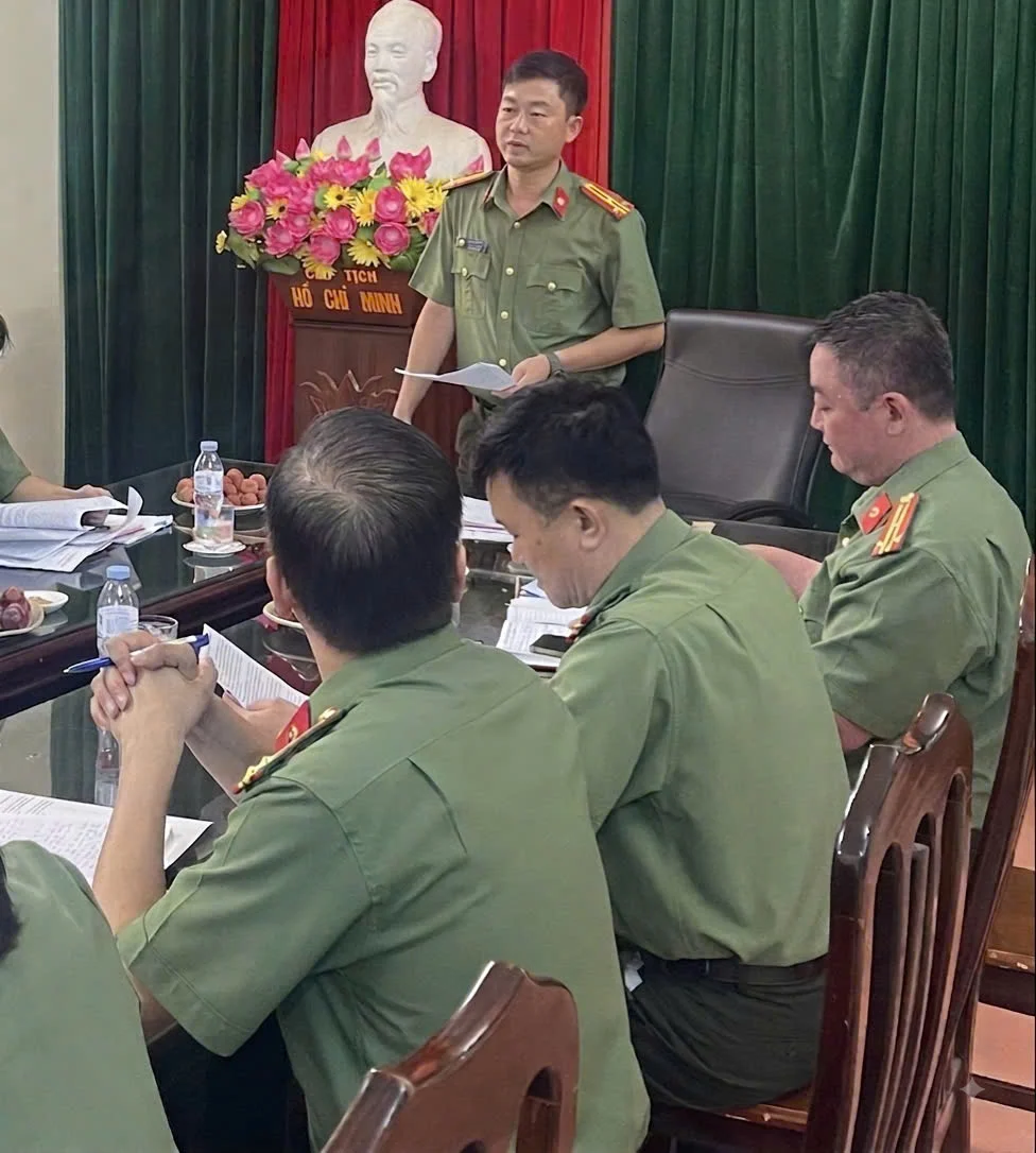 Tập thể đơn vị Phòng Hồ sơ nghiệp vụ Công an tỉnh Lai Châu quyết tâm hoàn thành các chỉ tiêu công tác được giao trong trước 25/8/2026.