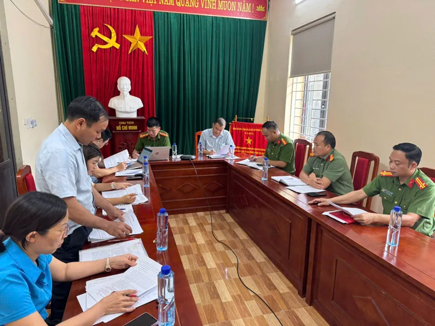 Đoàn giám sát Đảng ủy xã Mường Kim công bố kết quả giám sát đối với Chi bộ Công an xã
