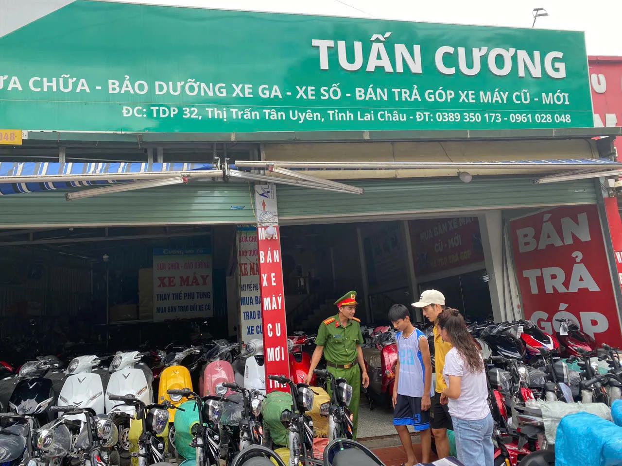 Description: tuyên truyền về việc mua xe
