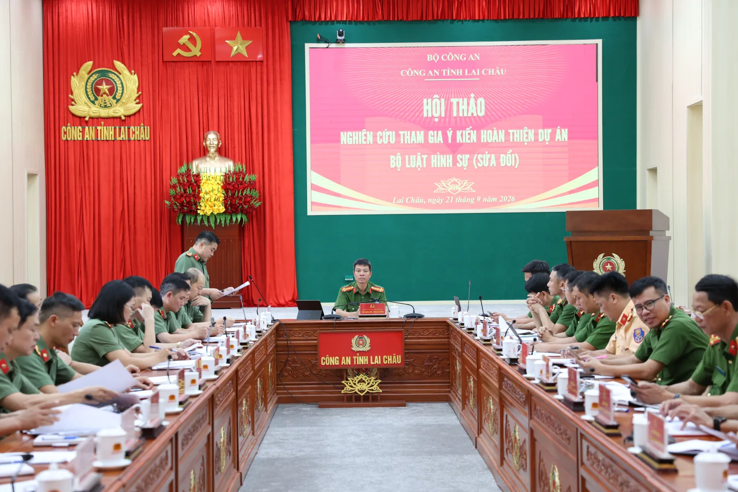 Công an tỉnh Lai Châu góp ý dự thảo Bộ luật Hình sự (sửa đổi)