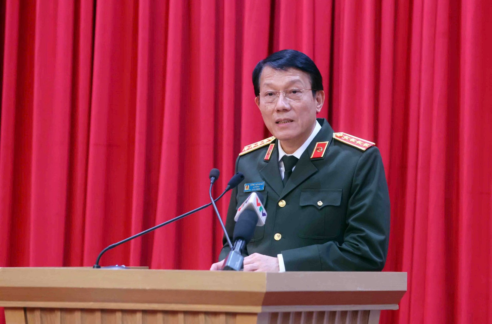 Lực lượng Công an nhân dân gương mẫu, đi đầu thực hiện Nghị quyết Đại hội XIV của Đảng