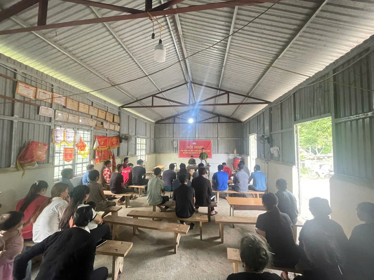 Quang cảnh buổi tuyên truyền