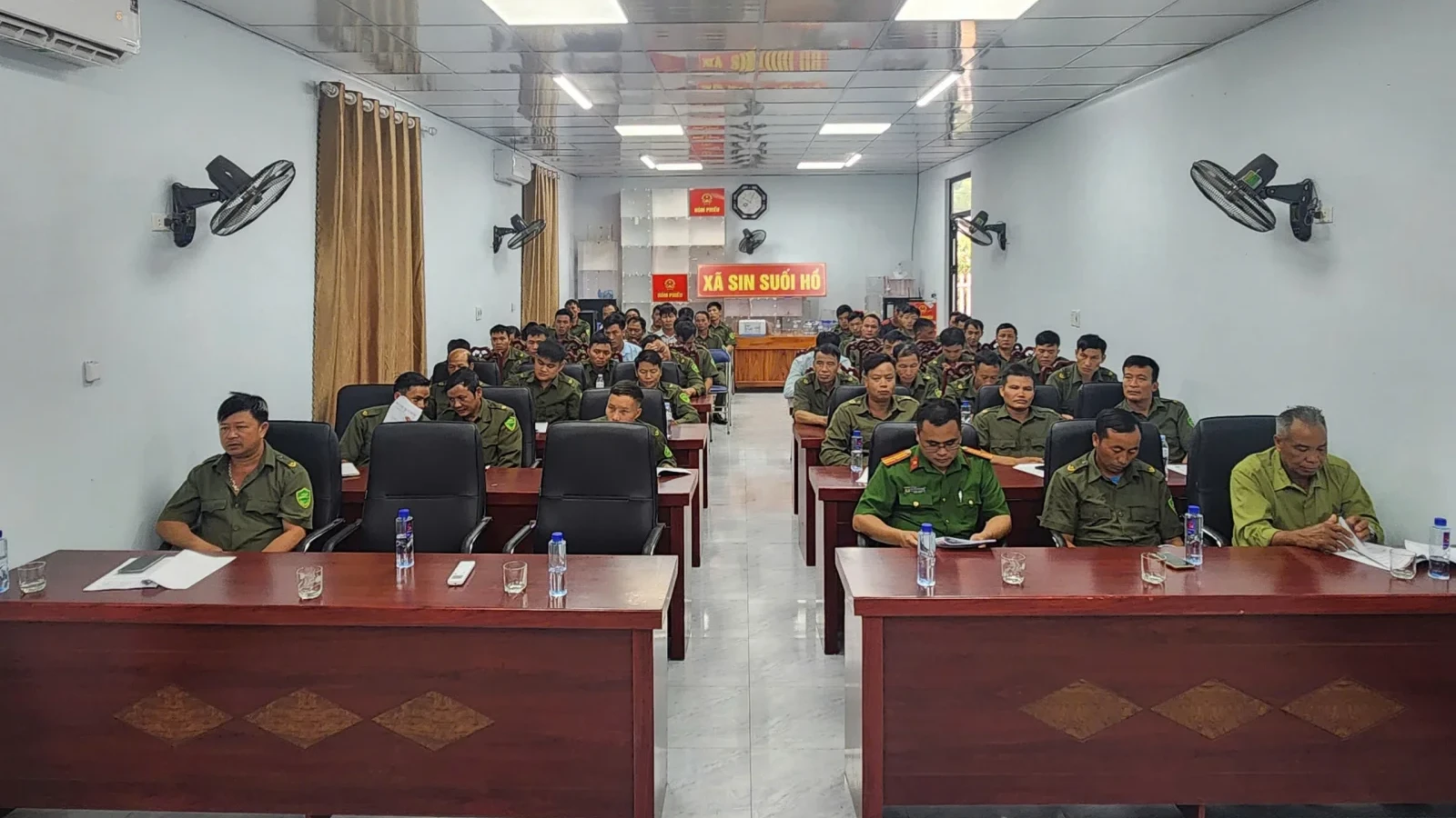 Công an xã Sin Suối Hồ Tổ chức hội nghị giao ban công tác tháng 9 của Lực lượng tham gia bảo vệ an ninh trật tự ở cơ sở