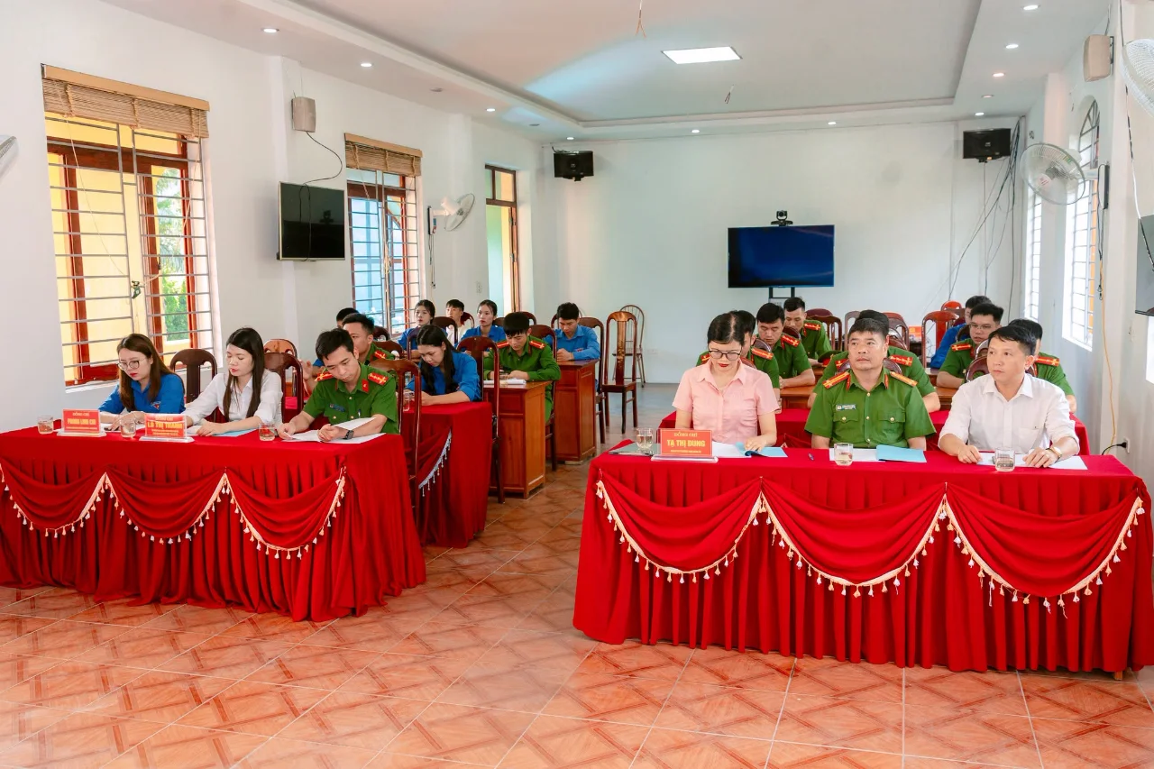 Bình Lư ra mắt mô hình “Đội Thanh niên xung kích vì nhân dân phục vụ”