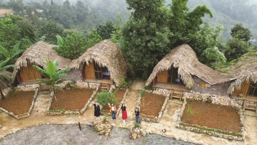 Chủ động phòng chống cháy nổ tại điểm du lịch cộng đồng Sin Suối Hồ