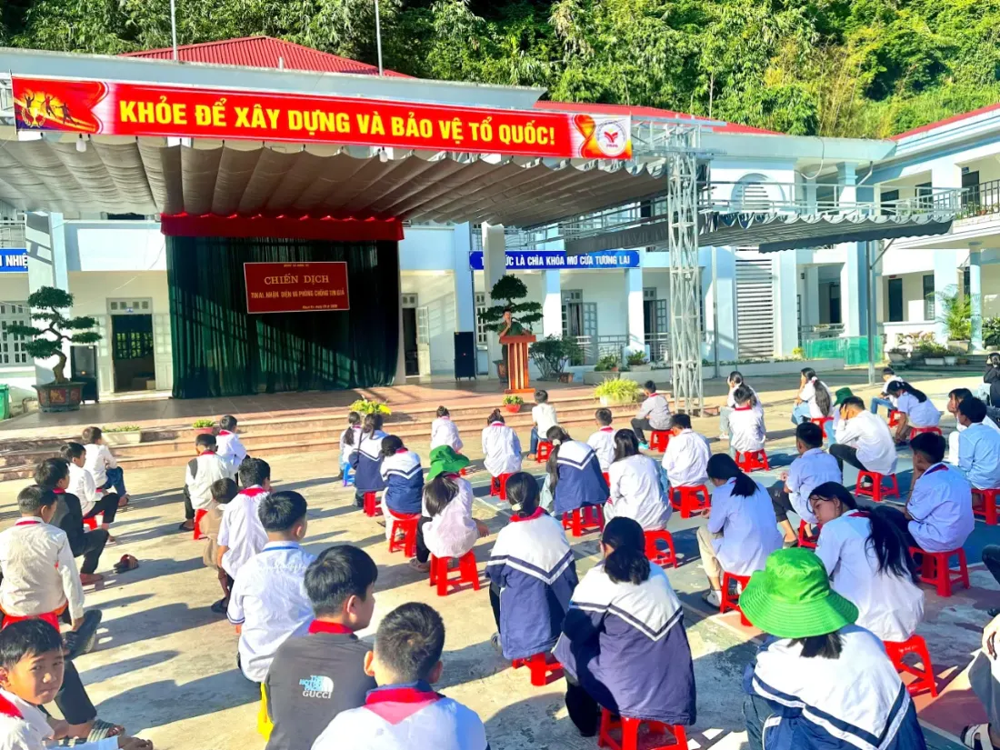 Công an xã Khun Há thực hiện chiến dịch 