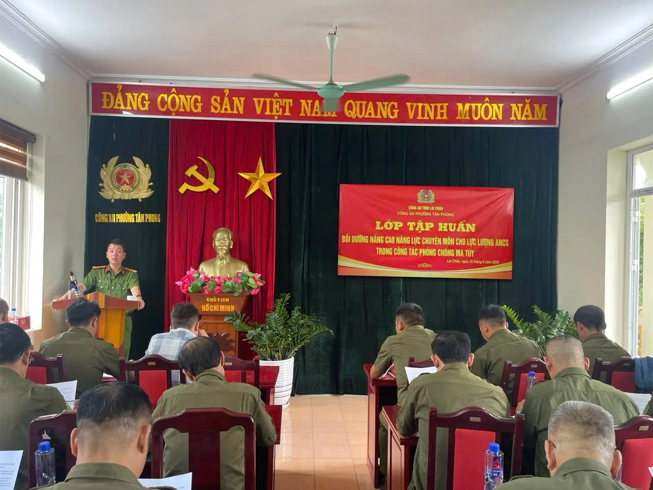 Tập huấn, nâng cao năng lực cho lực lượng tham gia bảo vệ ANTT ở cơ sở trong công tác phòng, chống ma túy năm 2026.