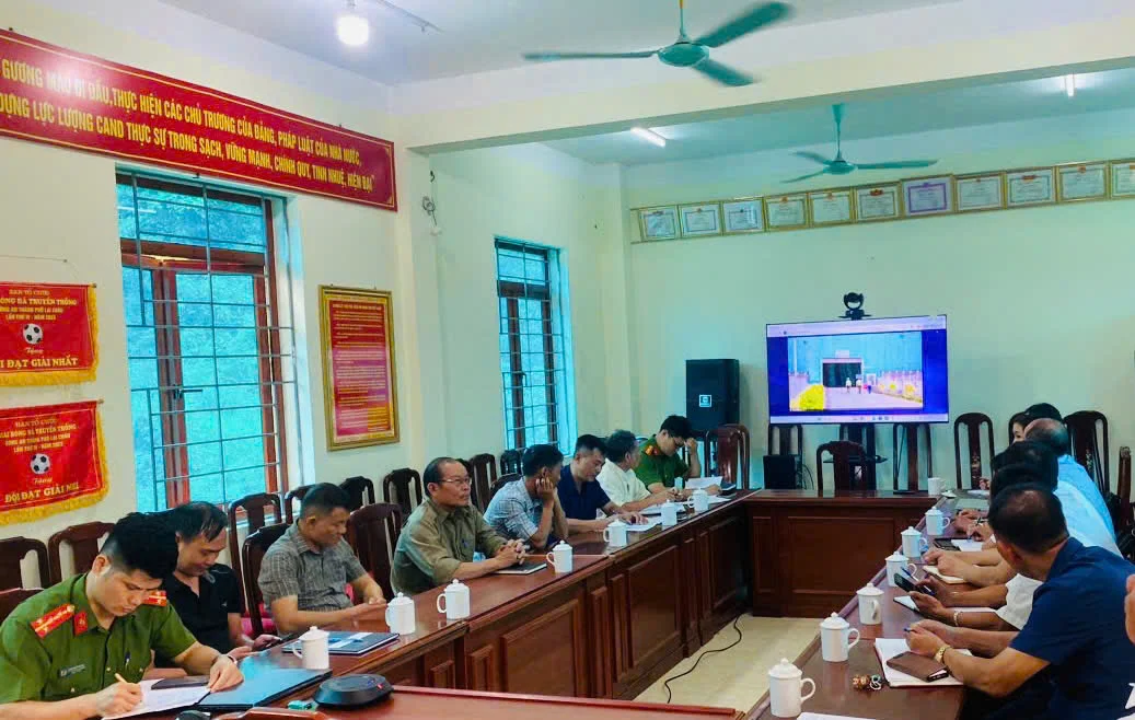 Công an phường Đoàn Kết dự Hội nghị, tiếp tục nâng cao hiệu quả xây dựng địa bàn “An toàn về ANTT”