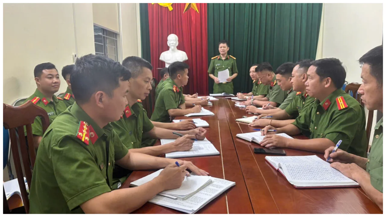 Chi bộ Công an xã Khổng Lào tổ chức sinh hoạt Chi bộ thường kỳ tháng 10 năm 2026