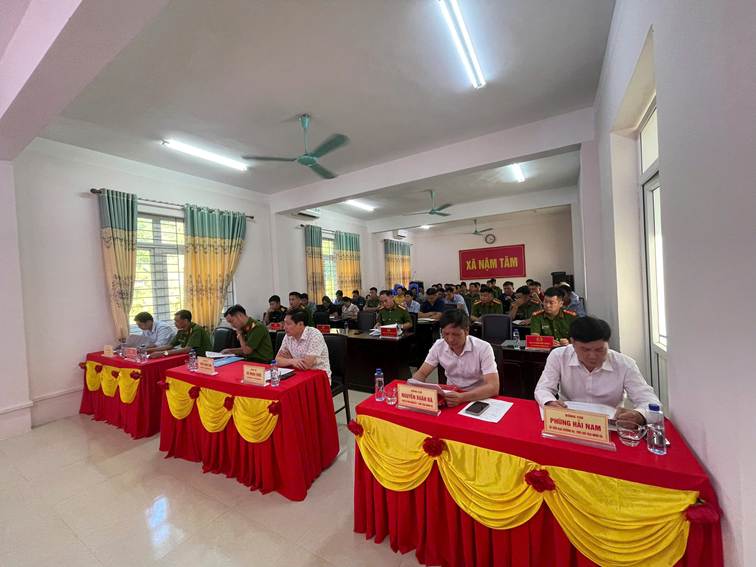 Công an xã Nậm Tăm kiện toàn lực lượng tham gia bảo vệ an ninh, trật tự ở cơ sở