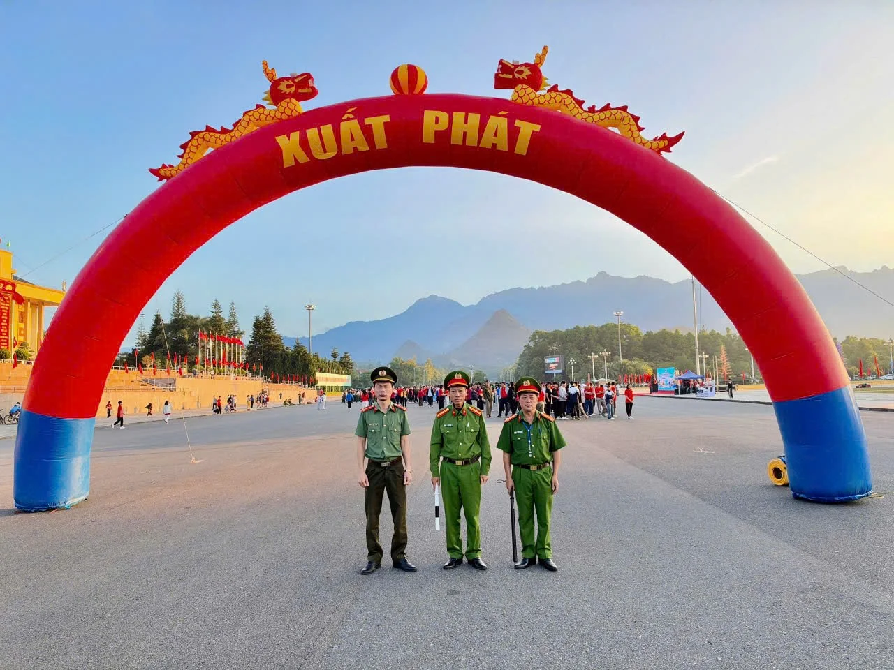 Công an phường Tân Phong bảo đảm ANTT Lễ phát động phong trào thể dục, thể thao năm 2026.