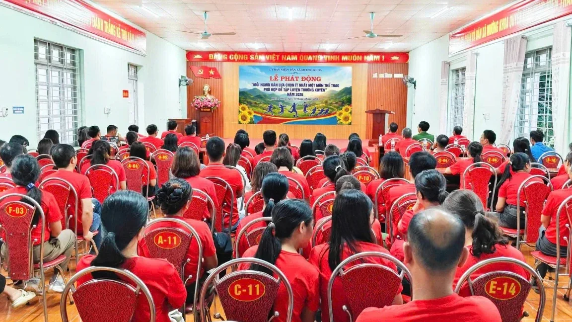 Công an xã Mường Khoa tham gia hưởng ứng Lễ phát động rèn luyện thể dục, thể thao năm 2026