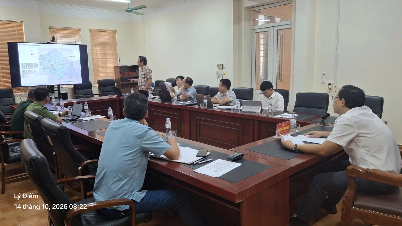Công an xã Pu Sam Cáp tham gia ý kiến về ý tưởng, phương án quy hoạch trung tâm xã Pu Sam Cáp