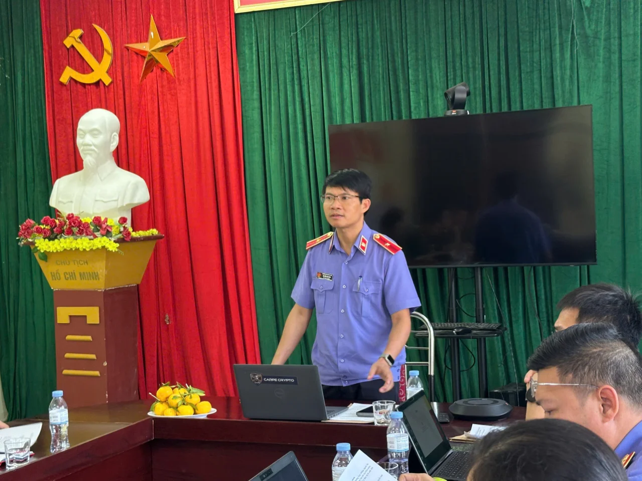Đoàn kiểm tra liên ngành kiểm tra việc tiếp nhận, phân loại và giải quyết tin báo về tội phạm tại Công an xã Pu Sam Cáp