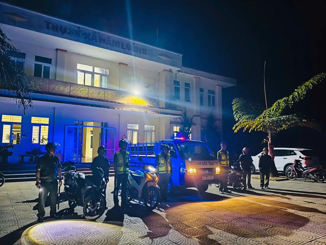Công an phường Đoàn Kết tăng cường tuần tra, bảo đảm ANTT dịp cuối tuần