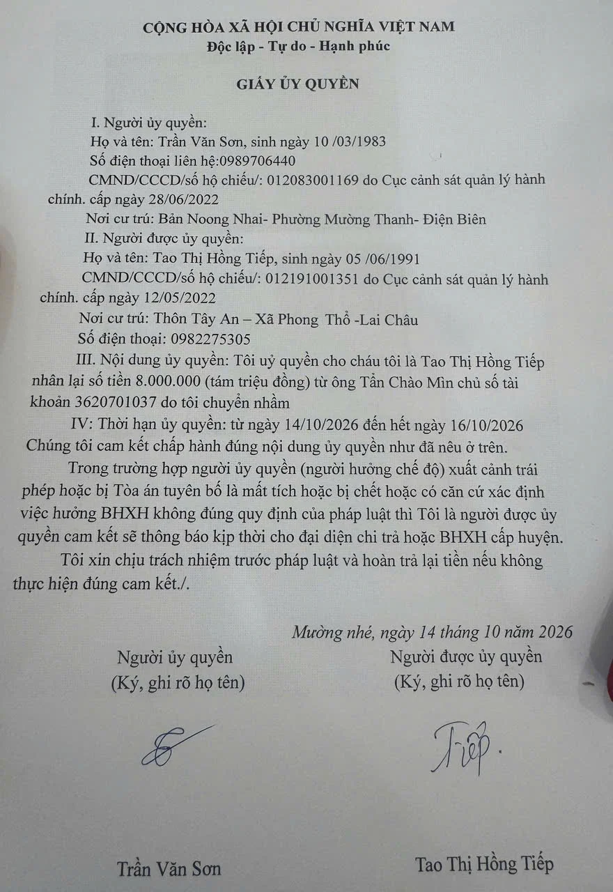 Công an xã Phong Thổ giúp công dân tìm lại chủ sở hữu số tiền bị chuyển khoản nhầm.