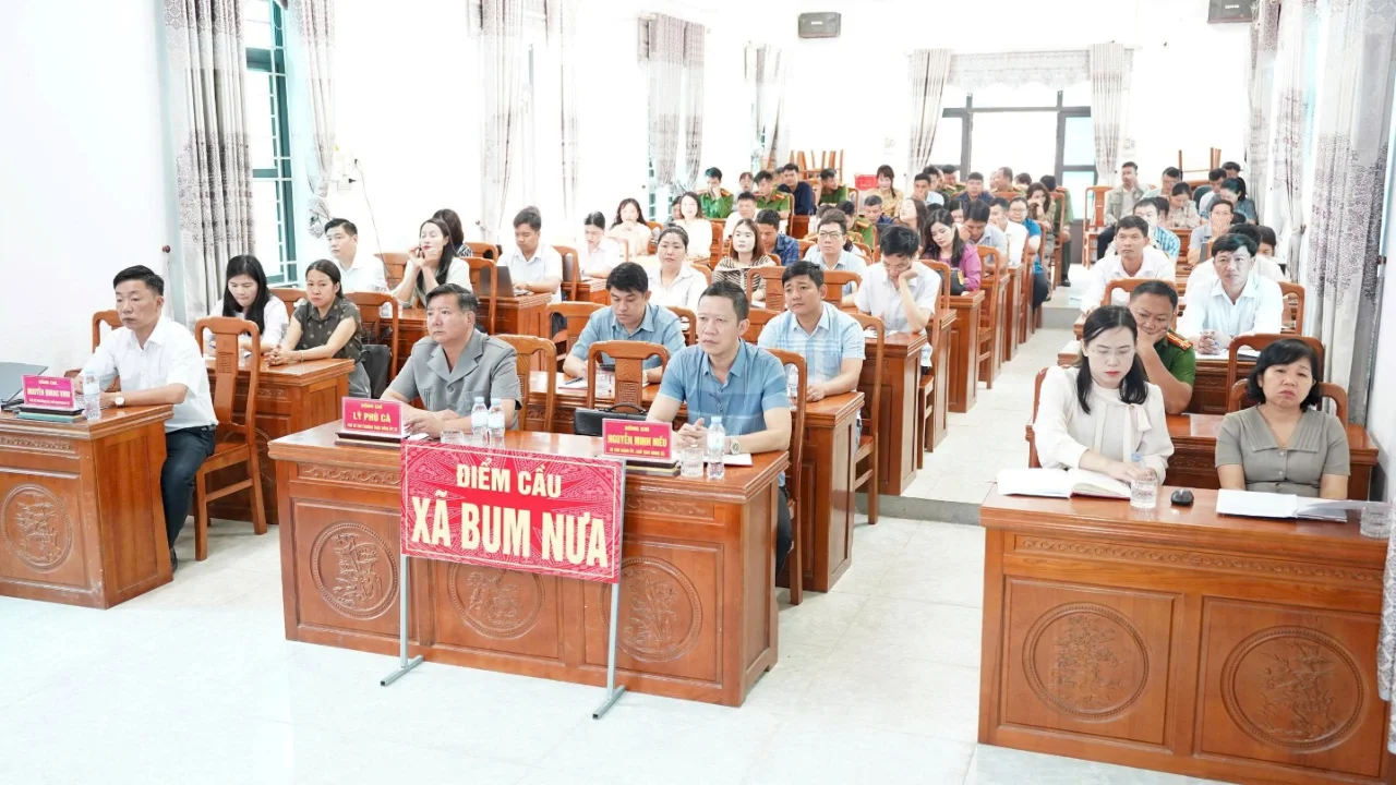 CAX Bum Nưa tham dự Hội nghị quán triệt, triển khai Nghị quyết Hội nghị Trung ương 4 và các văn bản của Tỉnh ủy