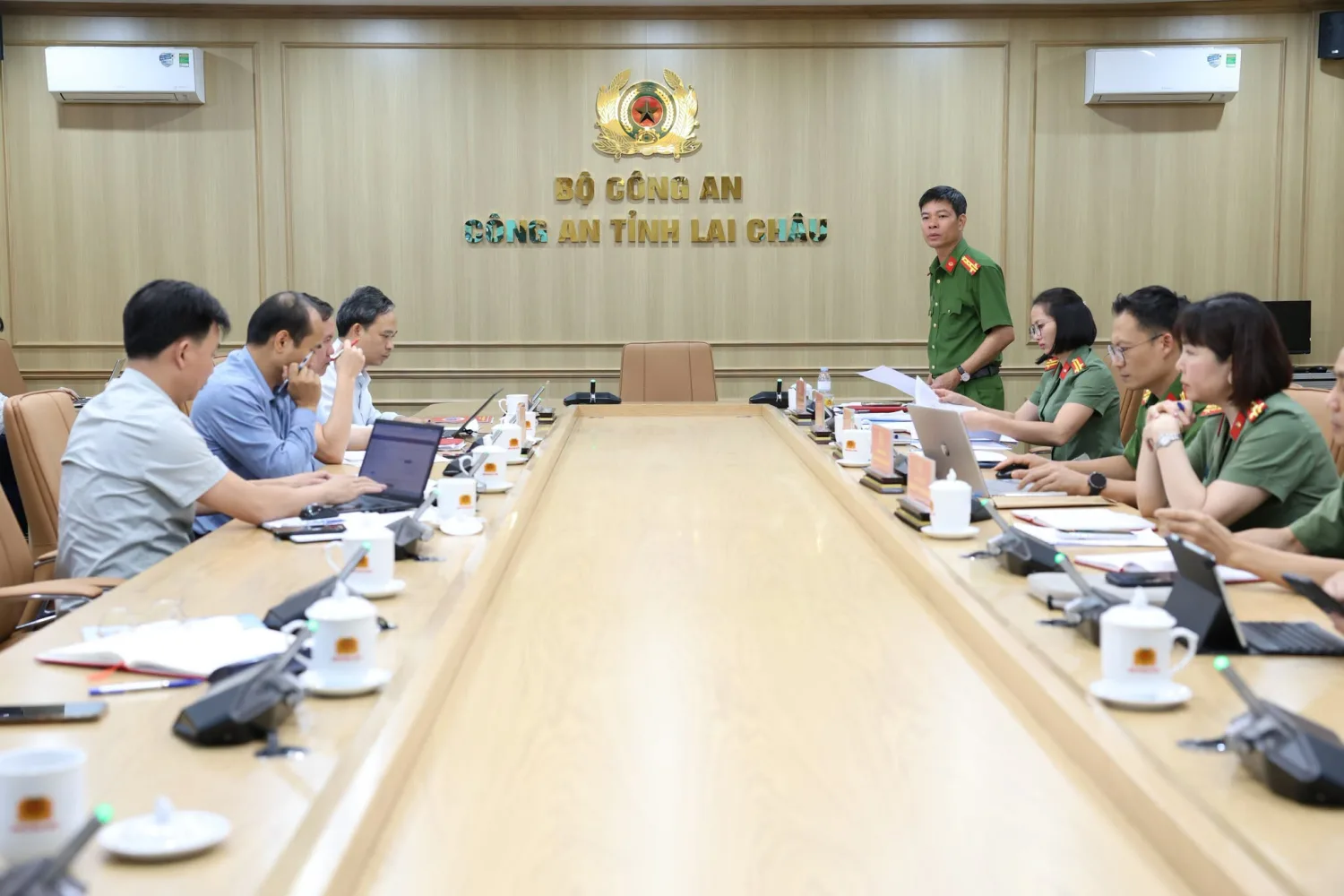 Họp bàn, thống nhất triển khai nhiệm vụ trọng tâm thực hiện Nghị quyết 57-NQ/TW